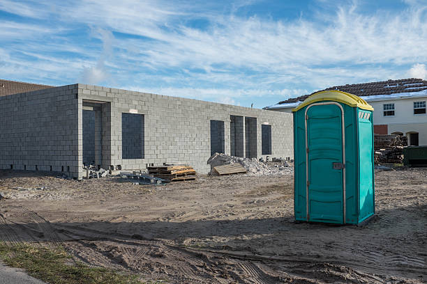 Best Portable bathroom rental  in Lake In The Hls, IL